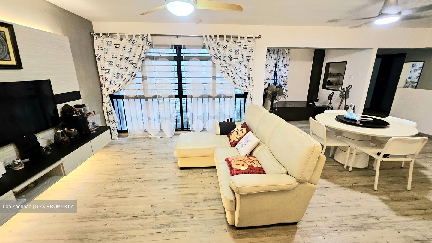 Blk 656A Jurong West Street 61 (Jurong West), HDB Executive #553552921